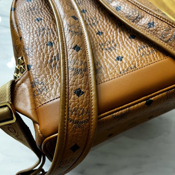MCM Stark Side Stud Backpack Cognac - Picture 9 of 12